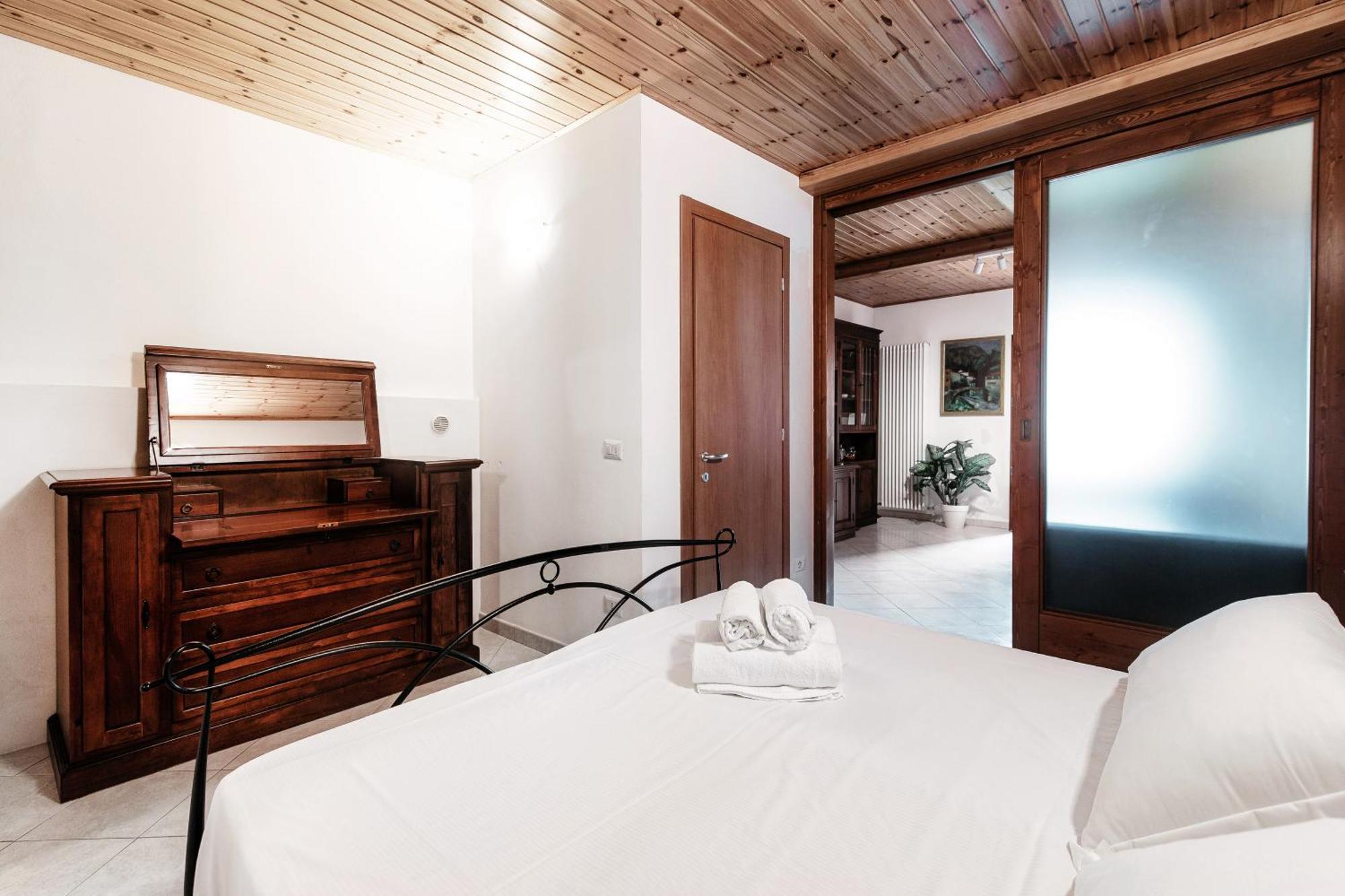 Delizioso Bilocale Vista Lago Colonno Εξωτερικό φωτογραφία